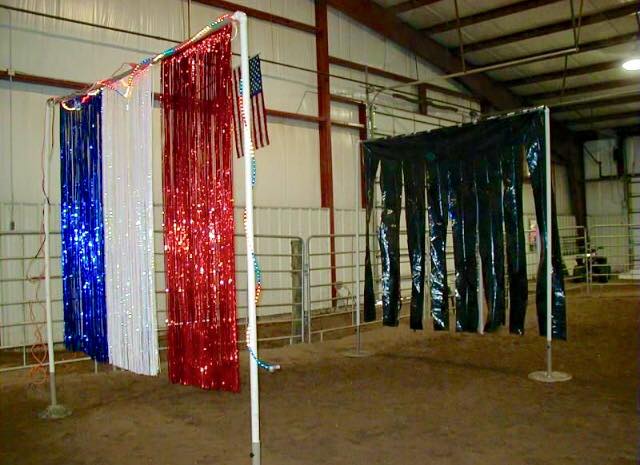 horse obstacle 2 sets curtains